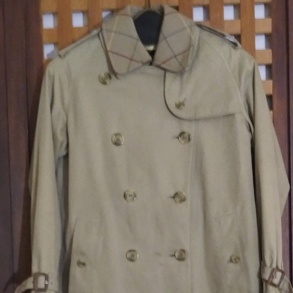 Burberry Trenchcoat/ Raincoat